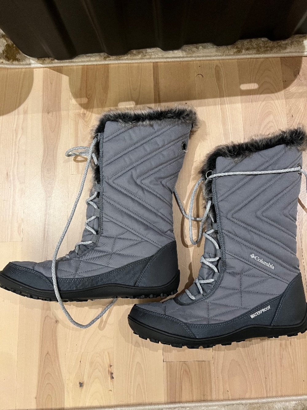 Columbia Gray Waterproof Winter Fur-Lined Lace-Up Boots